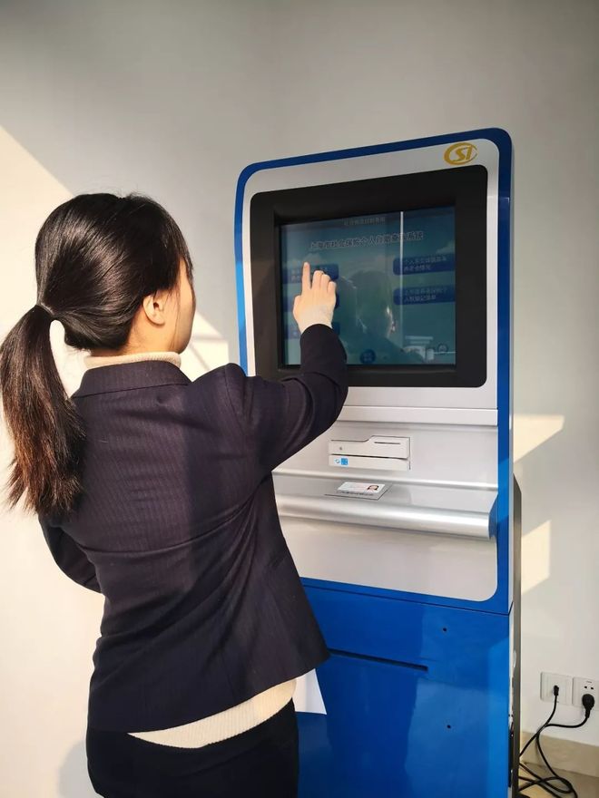 安阳24小时套医保卡回收(24小时套医保卡回收什么意思)